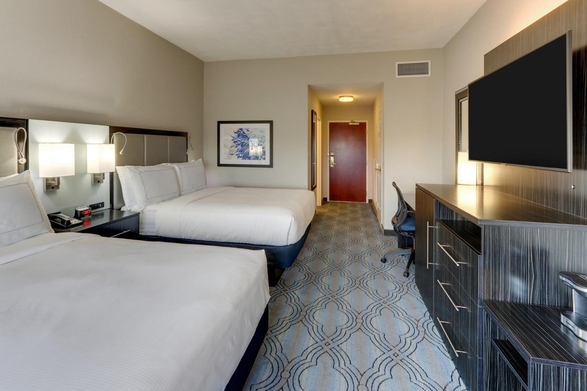 Doubletree By Hilton St. Louis Forest Park Dış mekan fotoğraf